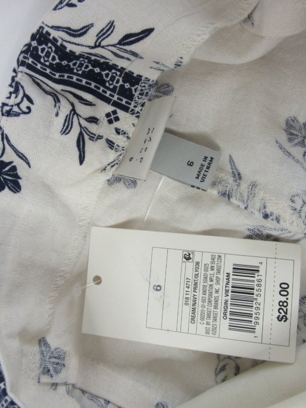 A New Day Linen Shorts Navy Blue Cream Floral Scallop Trim Size 6 NWT - Picture 9 of 12